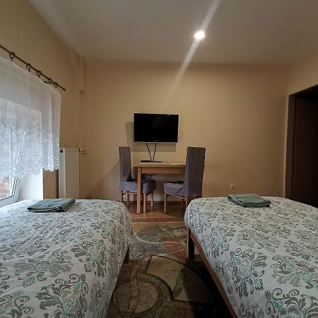 Hostel "Na Bocianowie" Bydgoszcz Esterno foto