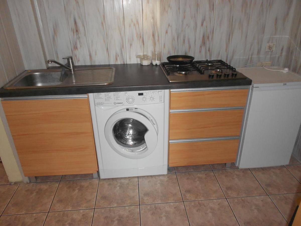 Hostel "Na Bocianowie" Bydgoszcz Esterno foto
